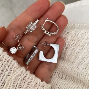 Sırataş Kare Model - Baget Taşlı Model - Tektaş Model Silver Çelik Küpeler