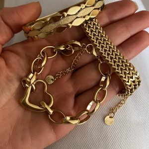 Alternative view of Kelepçe - Kalp Model - Örgü Model Gold Çelik Bileklikler