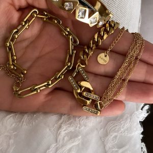 Alternative view of Tasarım Kelepçe - Zincir Model - T Model Gold Çelik Bileklikler