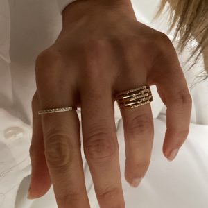 Tasarım Taşlı Gold İthal Yüzükler