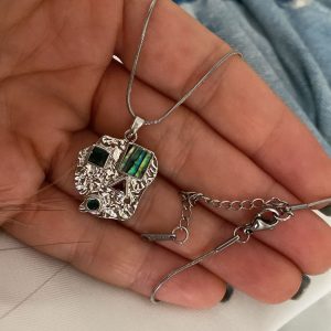 Alternative view of Kutup Yıldız Model - Geo Tasarım Model - Uzun Plaka Model özel seri ithal Kolyeler